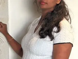 Streamate Best live sex cam show of IndiannLaila