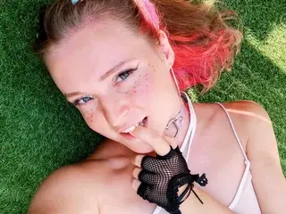 Streamate Live Sex Cam of AmeliaCutie69