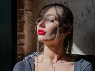Streamate Watch Live Sex Cams of AprilWon