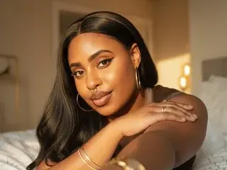 Streamate Watch Live Sex Cams of Medussa27