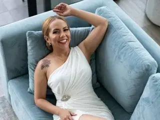 Streamate Private Sex Chat of AmberDillucca