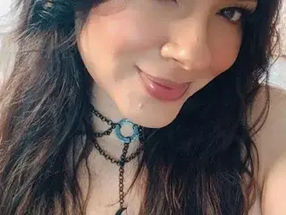 Streamate Live Porn of SophieCurvess