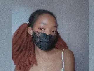 Streamate Adult Webcam of MaskedEbonyPrincess