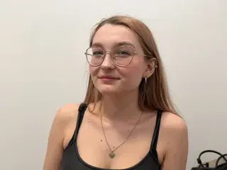 Streamate Sex Cam of Sophie18Lux