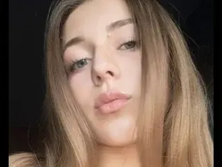 Streamate Free Live Porn of LoveDovee