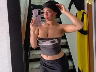 Streamate Live Sex Cam of charlotte_bronte