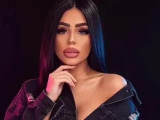 Streamate Adult Webcams of LunaVixe00