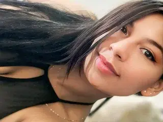 Streamate Adult Webcam of Yasmine_Tapias