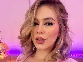 Streamate Adult Webcam of AnnieAdam