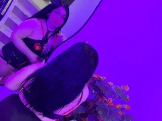 Streamate Nude Webcam of LucianaAss
