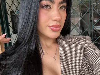 Streamate Sex Cam of Emiillyx