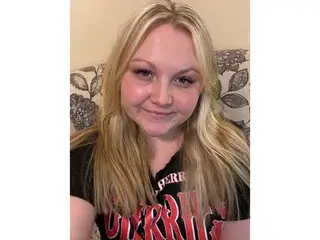 Streamate Live Sex Cam of phatassblonde