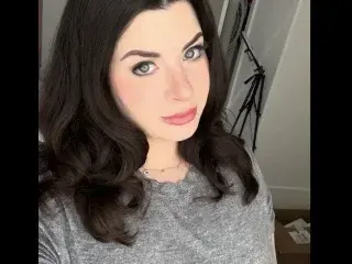 Streamate Nude Webcam of SarinaSapphire