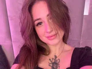 Streamate Best live sex cam show of PrettyAdellee