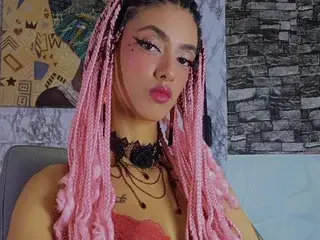 Streamate Nude Webcam of Queen_Cuarxooo