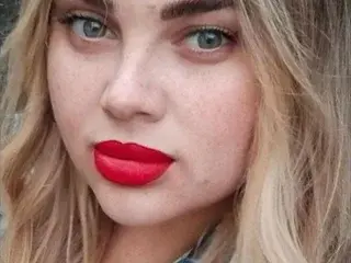 Streamate Free Porn Cam of Siren_Irenka