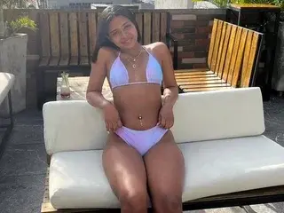 Streamate Live Sex Cam of SaraiMedrano