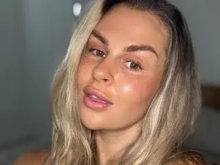 Streamate Adult Video Chat of ClaraXVale