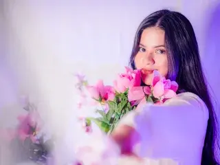 Streamate Sex Cam of CottonCloud20