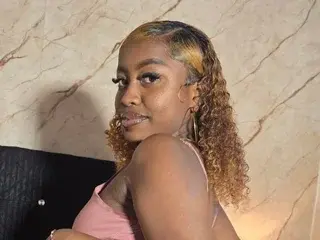 Streamate Live Porn of erika_lyrics