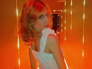 Streamate Best live sex cam show of LovelyAliice