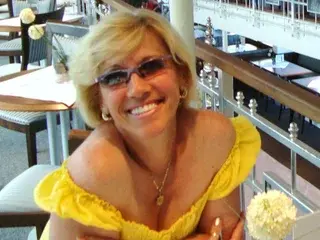 Streamate Adult Webcam of BlondPrettyLady