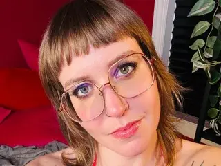 Streamate Live Sex Cam of xoxoaliaquinn
