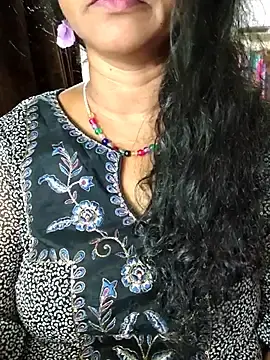 Stripchat Sex Cam of TELUGU_SRIJA888