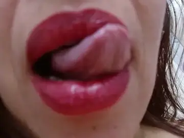 Stripchat Live Sex Cam of Lizeth_Bels