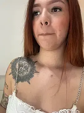 Stripchat Free Porn Cam of alana_gv