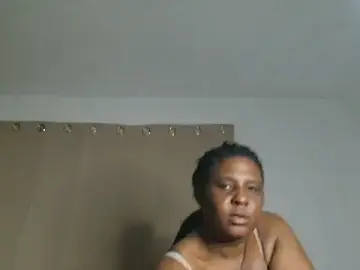 Stripchat Best Webcam of CurvySashia