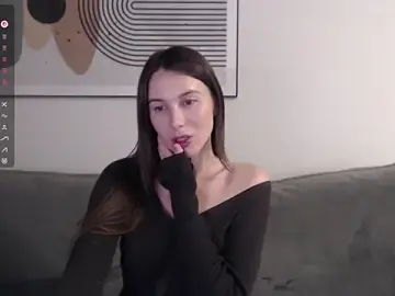 Stripchat Live Sex Cam of summer_timess