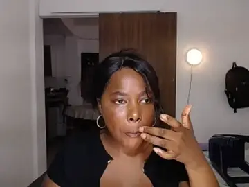 Stripchat Free Live Porn of yselahot