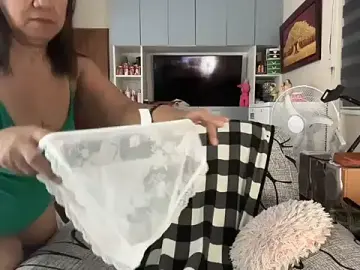Stripchat Nude Webcam of melsuperhot