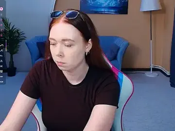 Stripchat Watch Live Sex Cams of AddieOsler