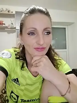 Stripchat Nude Webcam of CrazyMaya39