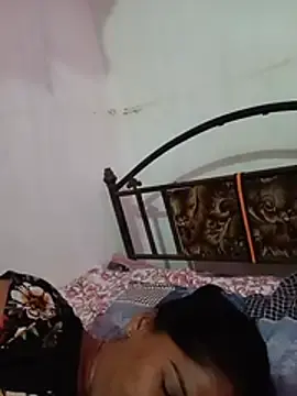 Stripchat Sex Cam of punamji_sexe