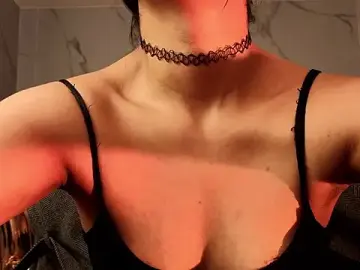 Stripchat Best live sex cam show of artemisa_ch1