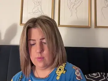 Stripchat Watch Live Sex Cams of MsBelleWarick