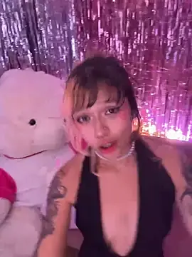 Stripchat Free Porn Cam of Gatalinaa111