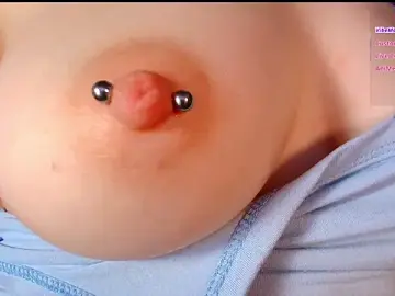 Stripchat Watch Live Sex Cams of GoodWitch_