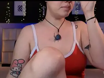 Stripchat Free Porn Cam of emmy_wattsoon