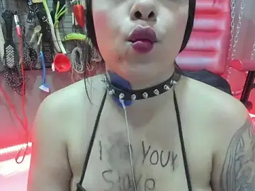 Stripchat Free Live Porn of ariel_bdsm