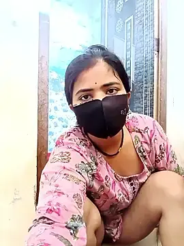 Stripchat Nude Webcam of Cute-Bandna