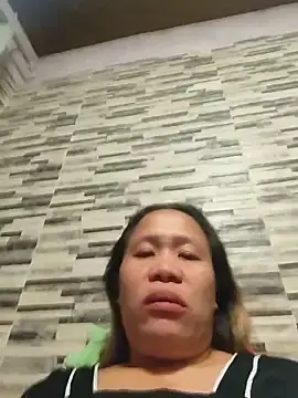 Stripchat Live Sex of squirtshantal
