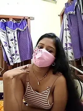 Stripchat Live Sex Cam of Tamildreamgurl