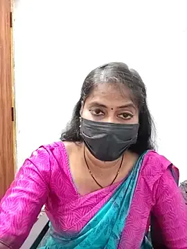 Stripchat Sex Cam of tamil_Sigappu_Roja