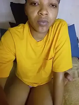 Stripchat Live Porn of LOLOAVEE