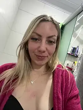 Stripchat Best Webcam of Alana_sc