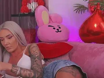 Stripchat Watch Live Sex Cams of fallingangel